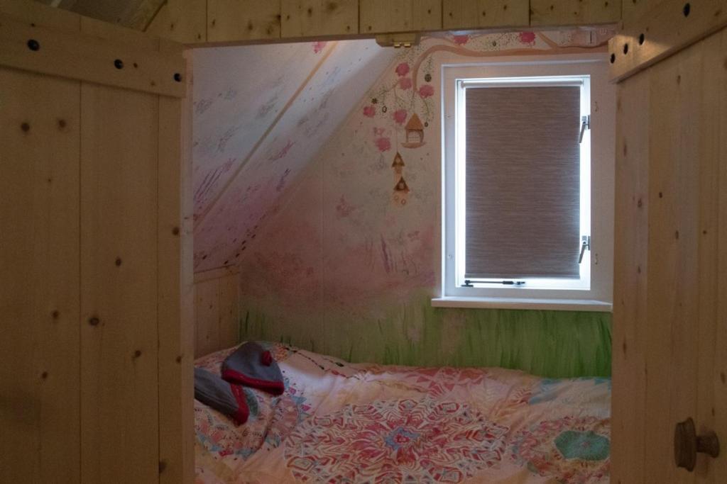 Groepsaccommodatie Kom In De Bedstee Sprookje วินเทอร์ชไวค์ ภายนอก รูปภาพ