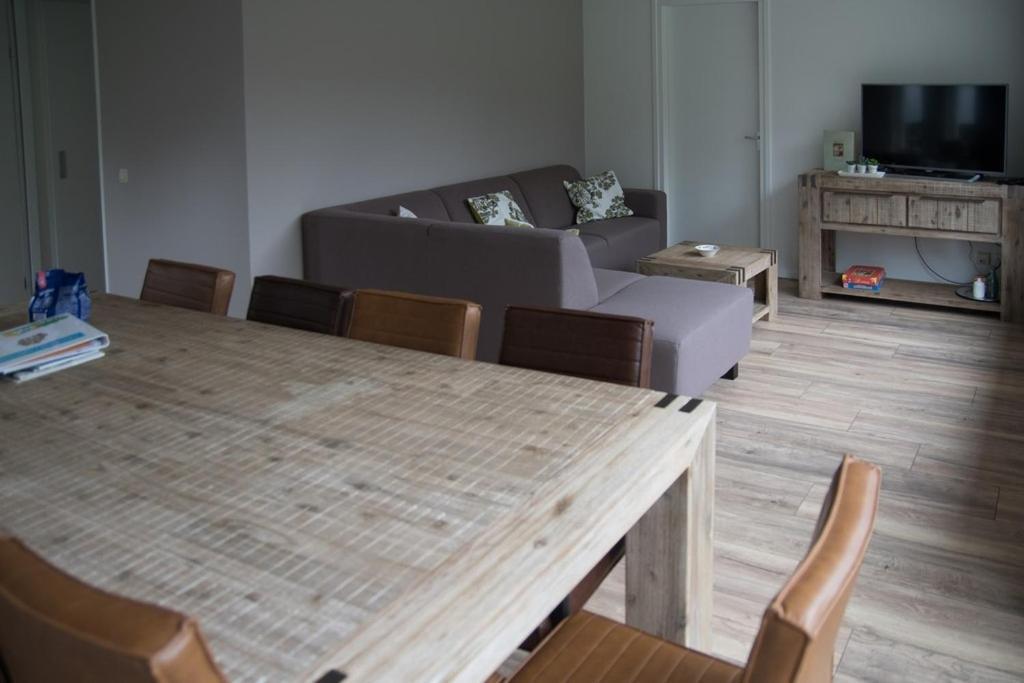Groepsaccommodatie Kom In De Bedstee Sprookje วินเทอร์ชไวค์ ภายนอก รูปภาพ