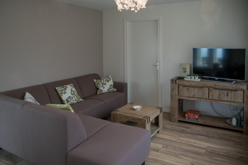 Groepsaccommodatie Kom In De Bedstee Sprookje วินเทอร์ชไวค์ ภายนอก รูปภาพ